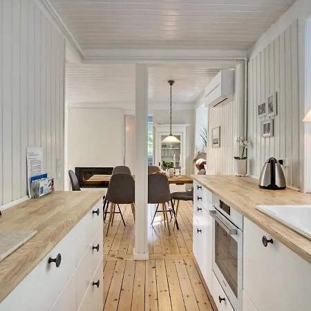 V Holiday home Melby
