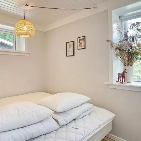 V Holiday home Melby