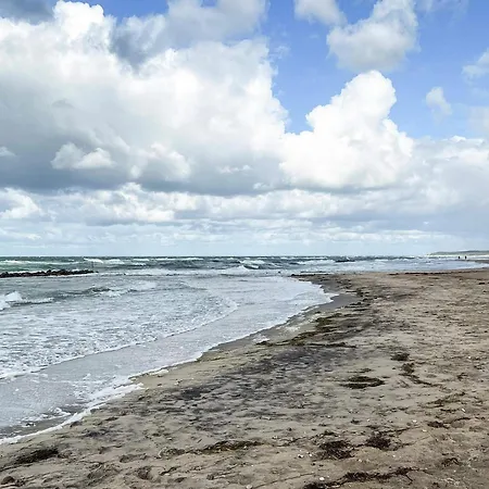 6 Person In Melby-by Traum Casa vacanze *