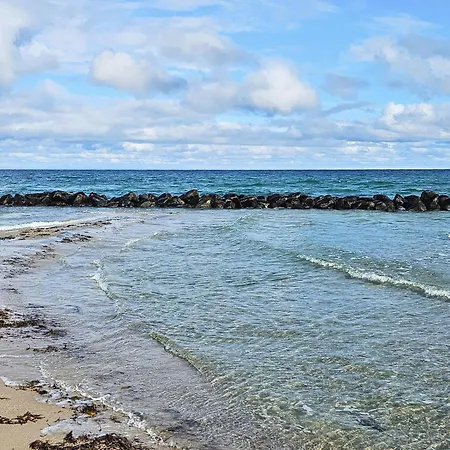 6 Person In Melby-by Traum Casa vacanze *